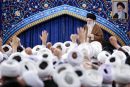 ائمه‌ی جمعه‌ی سراسر کشورسه شنبه ۲۶ دی ۱۴۰۲ با حضور در حسینیه‌‌ی امام خمینی(ره) با حضرت آیت‌الله خامنه‌ای دیدار کردند.